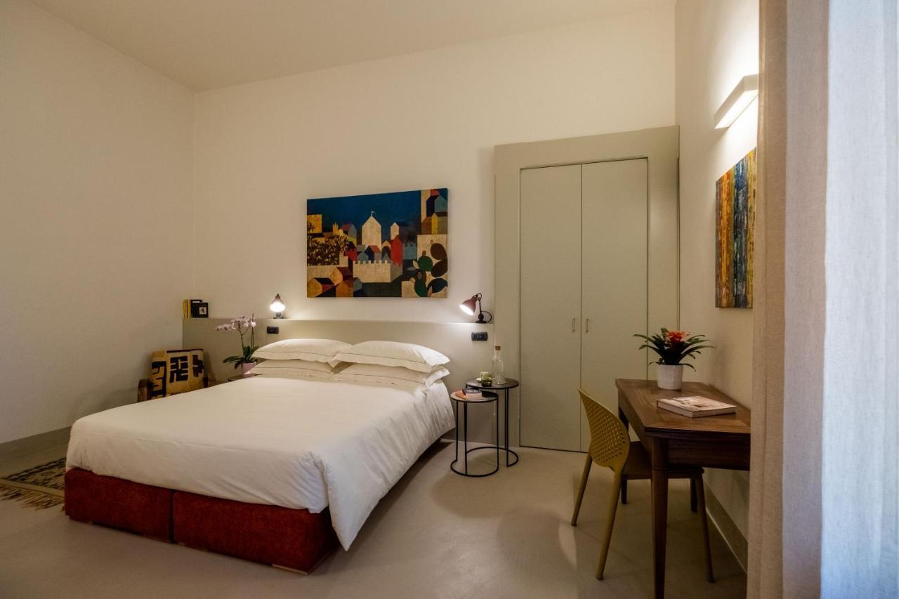 Pigro Bed - Boutique Apartment & Garden By Lecce Selection Exteriör bild