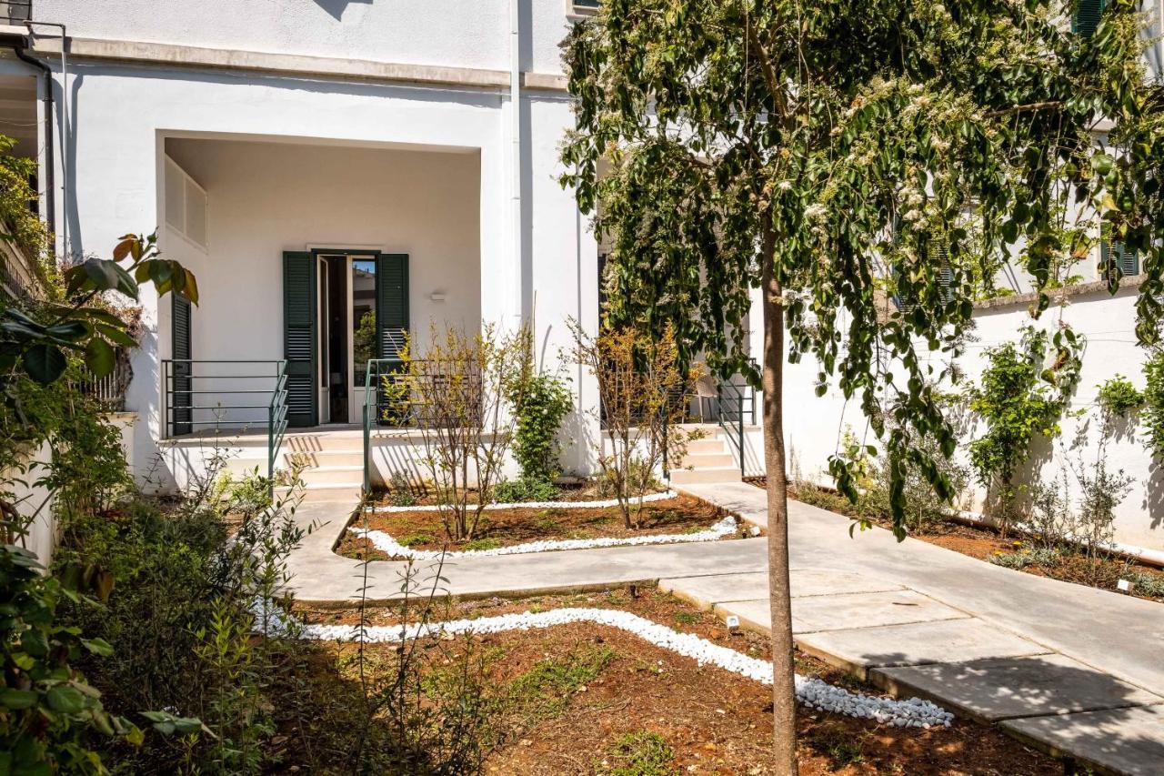Pigro Bed - Boutique Apartment & Garden By Lecce Selection Exteriör bild